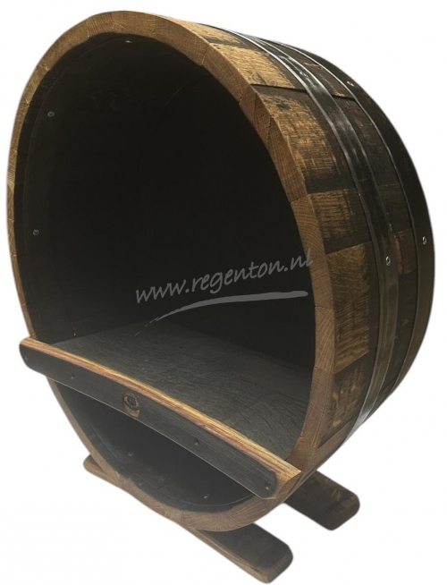  The Whisky Barrel Showcase